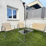 Maison Moderne Avec Terrasse&parking Villa