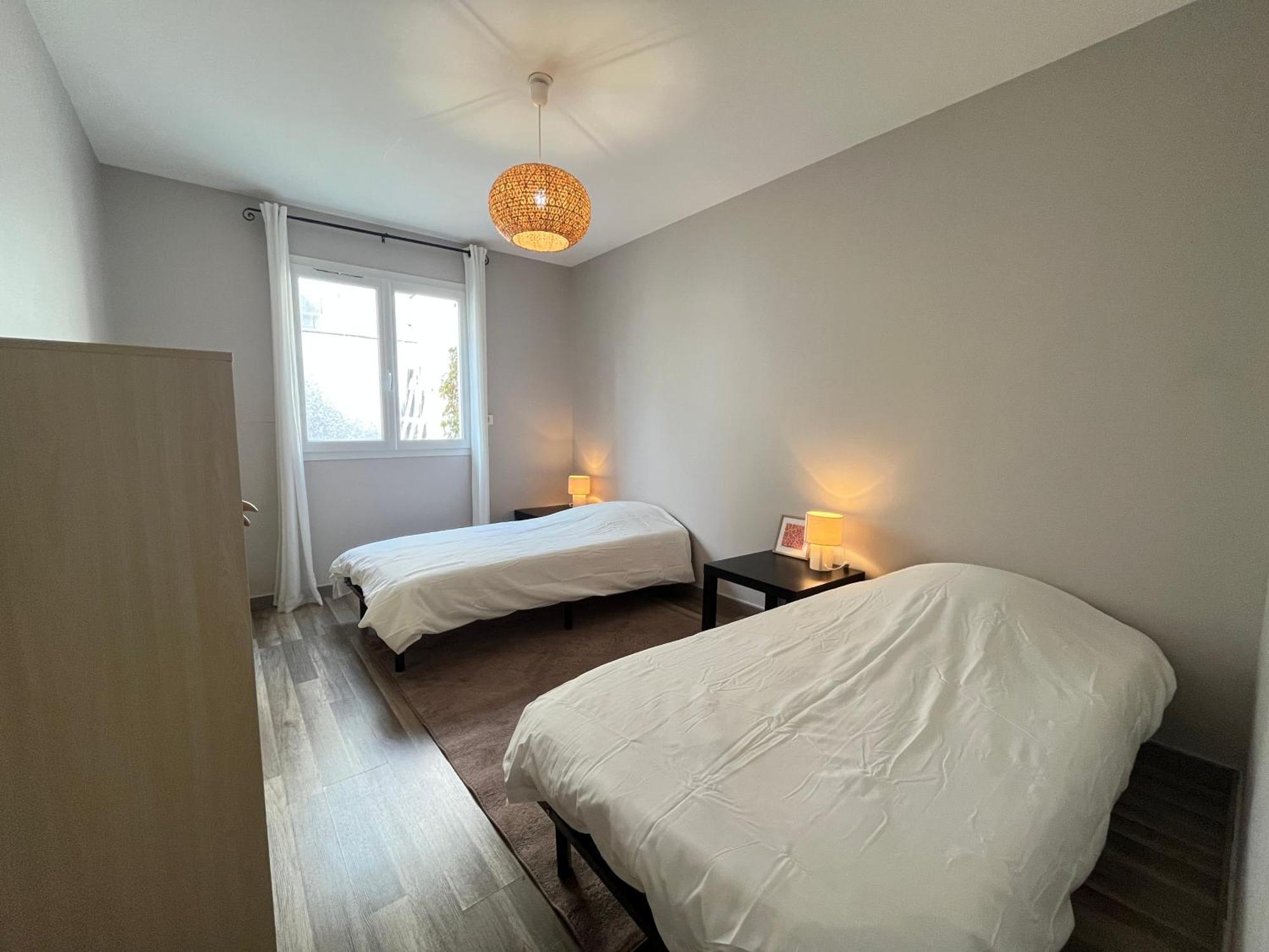 Maison Moderne Avec Terrasse&parking Villa